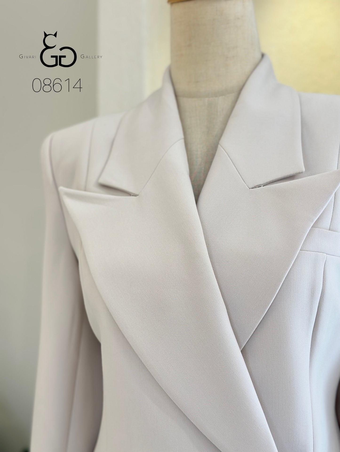 Beige Suit - code: 26874