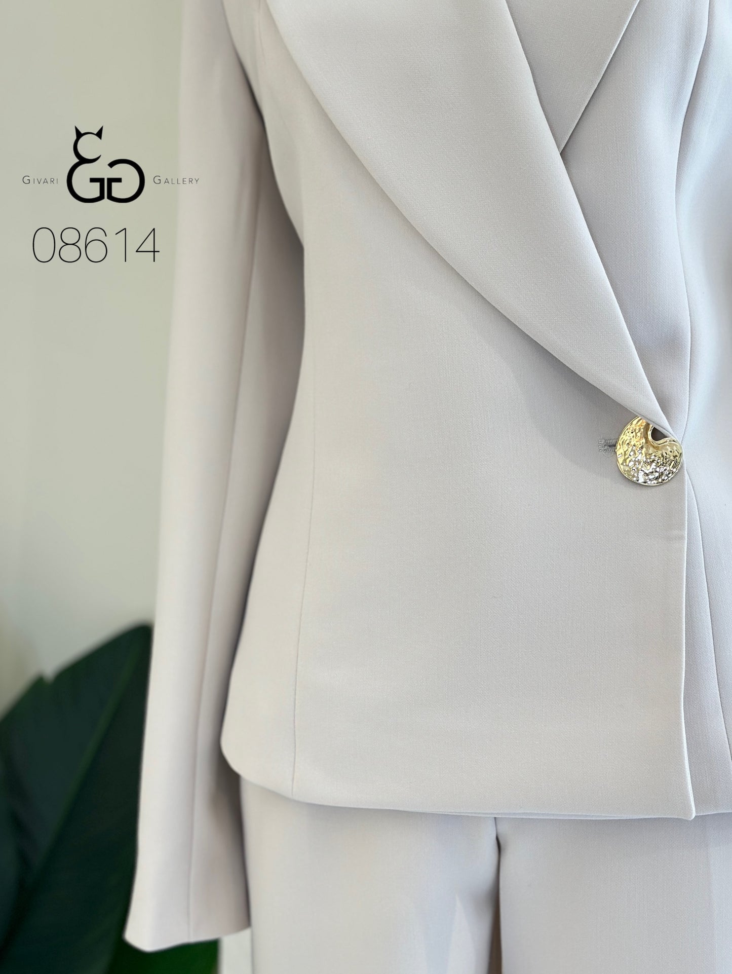 Beige Suit - code: 26874