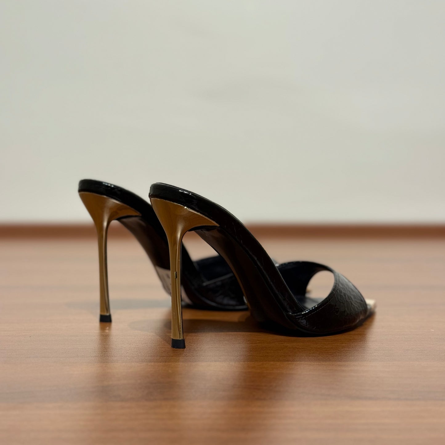 Shoes - Code: 24886