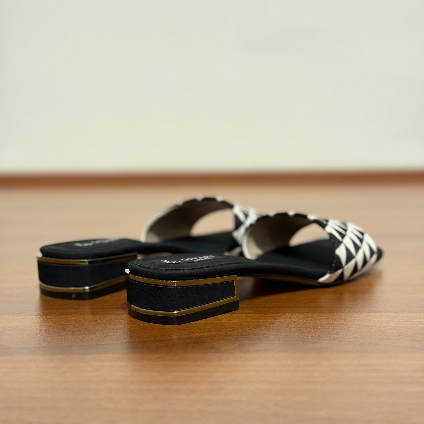 Shoes - Code: 22750