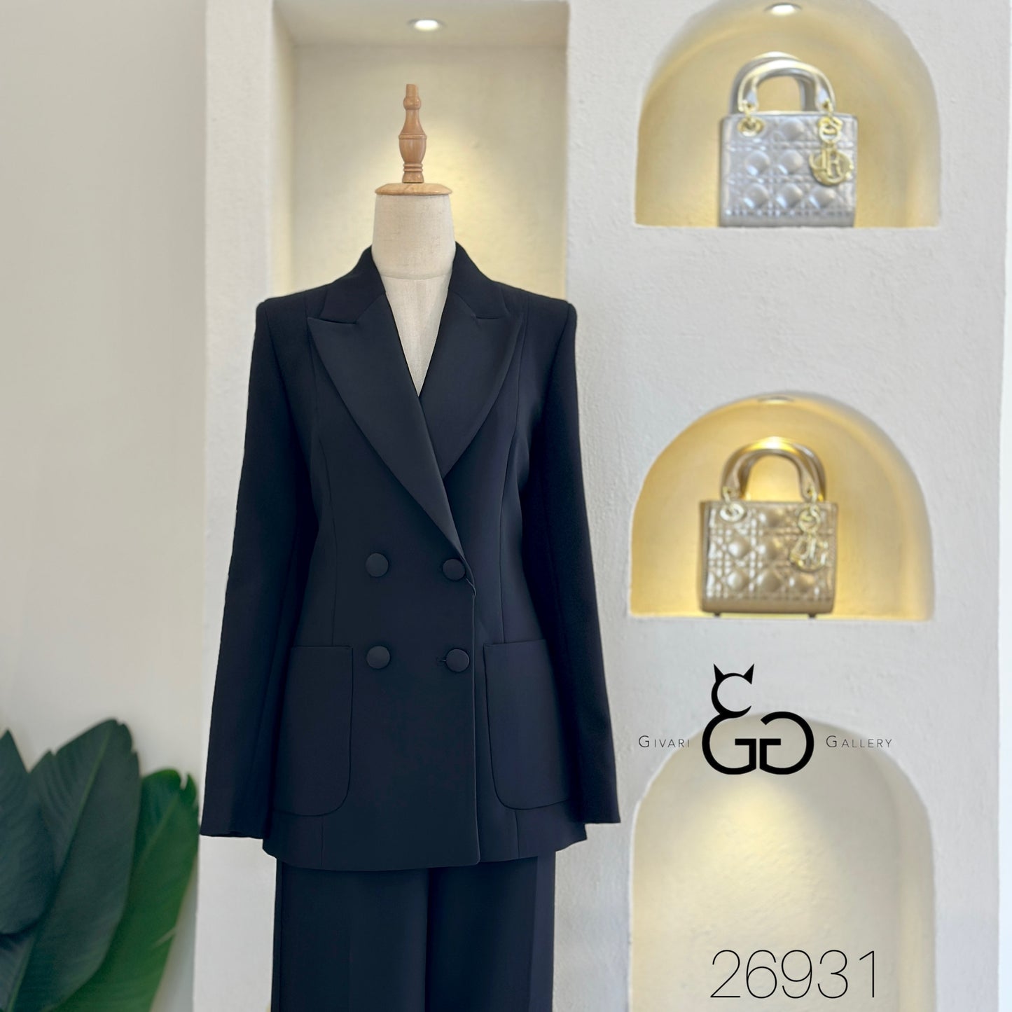 Suit - code: 26931