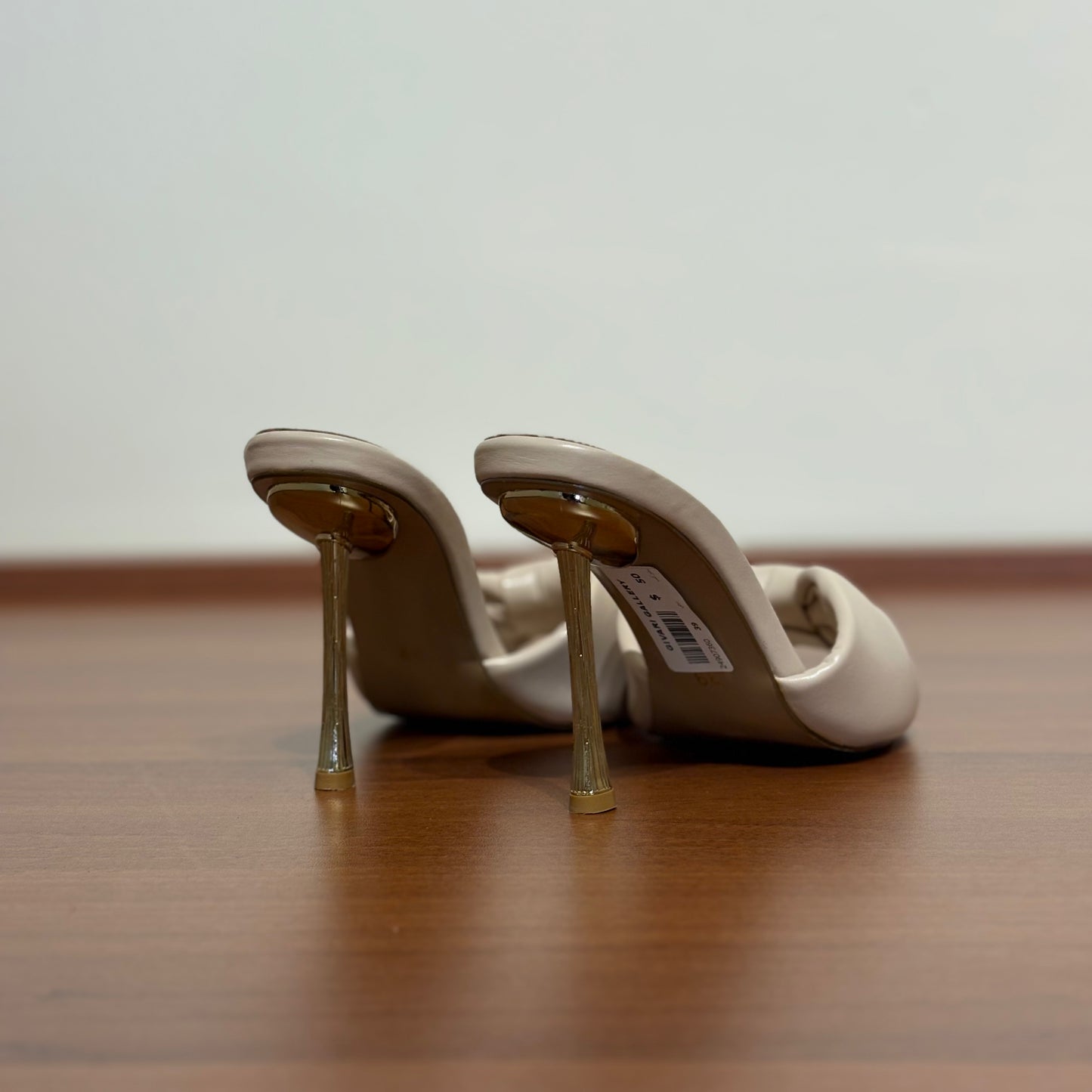 Shoes - Code: 24907