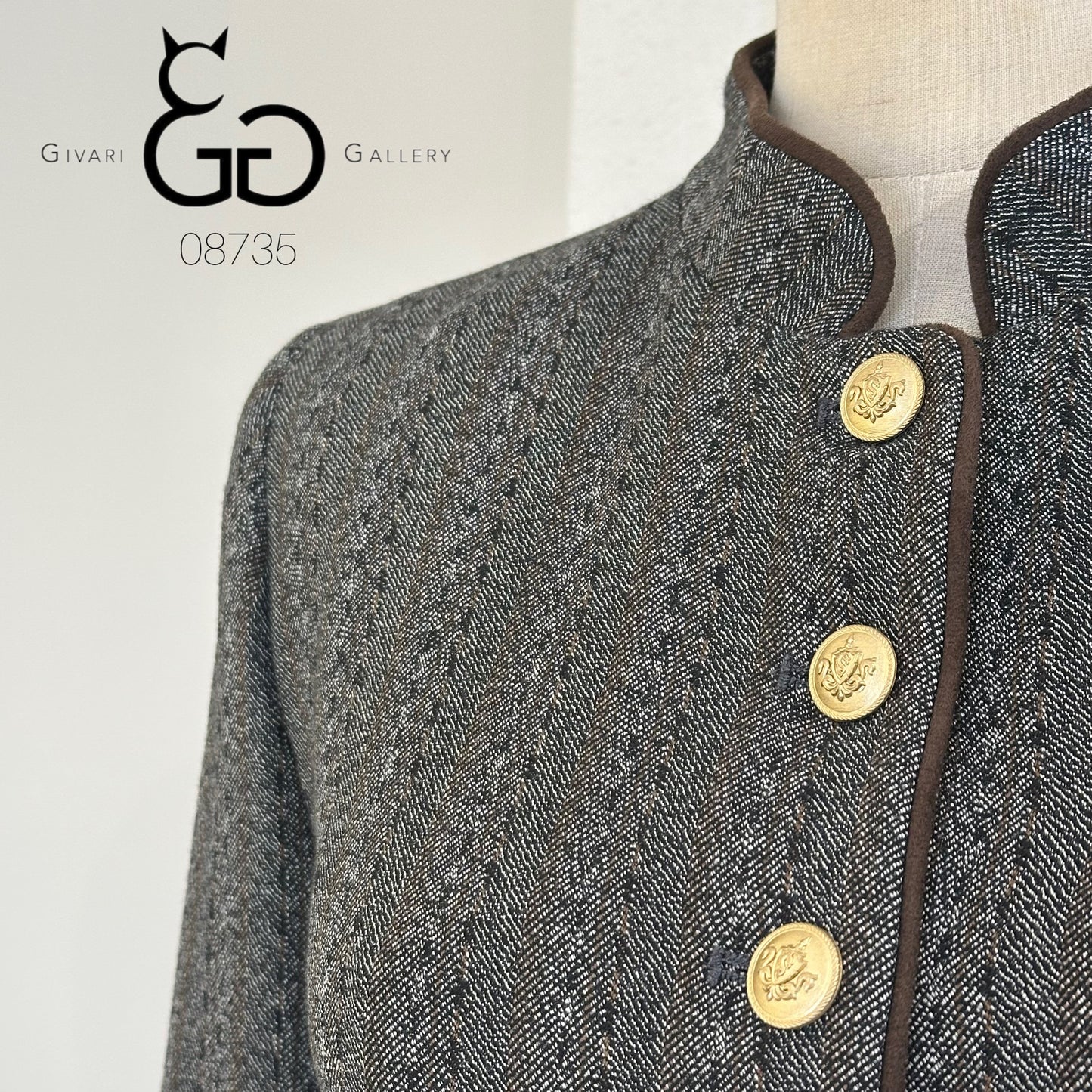 Suits - Code: 26670