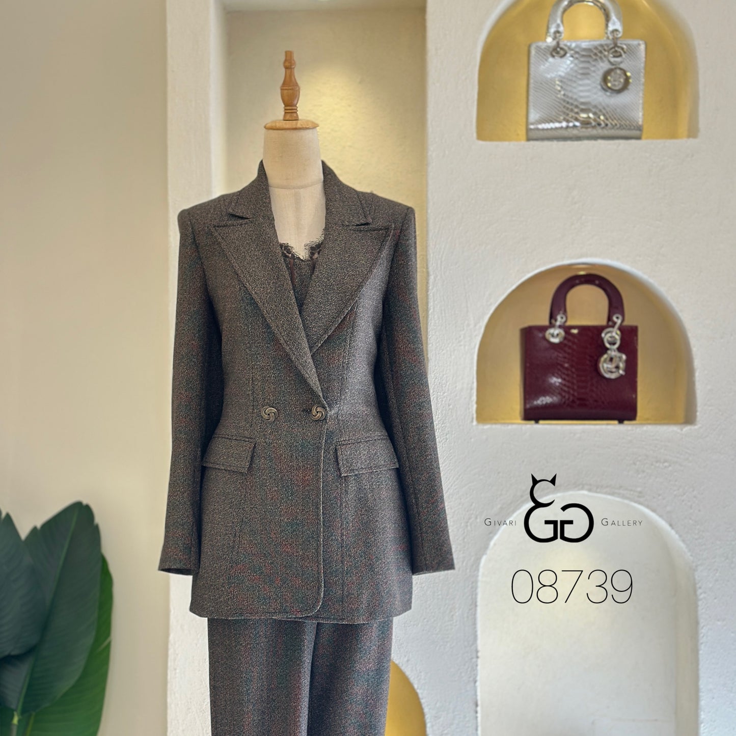 Suits - Code: 26666