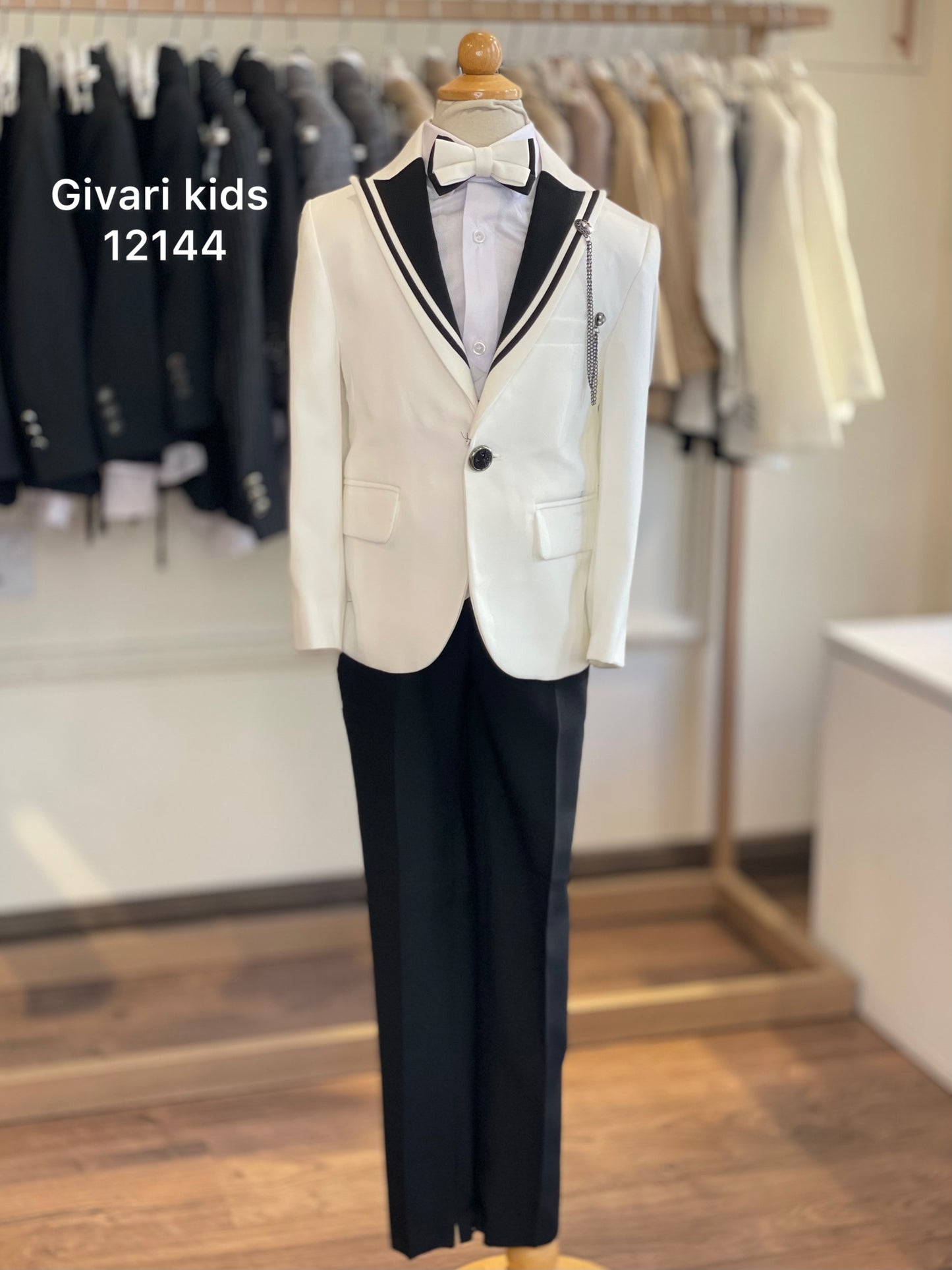 Suit - Code: 12144