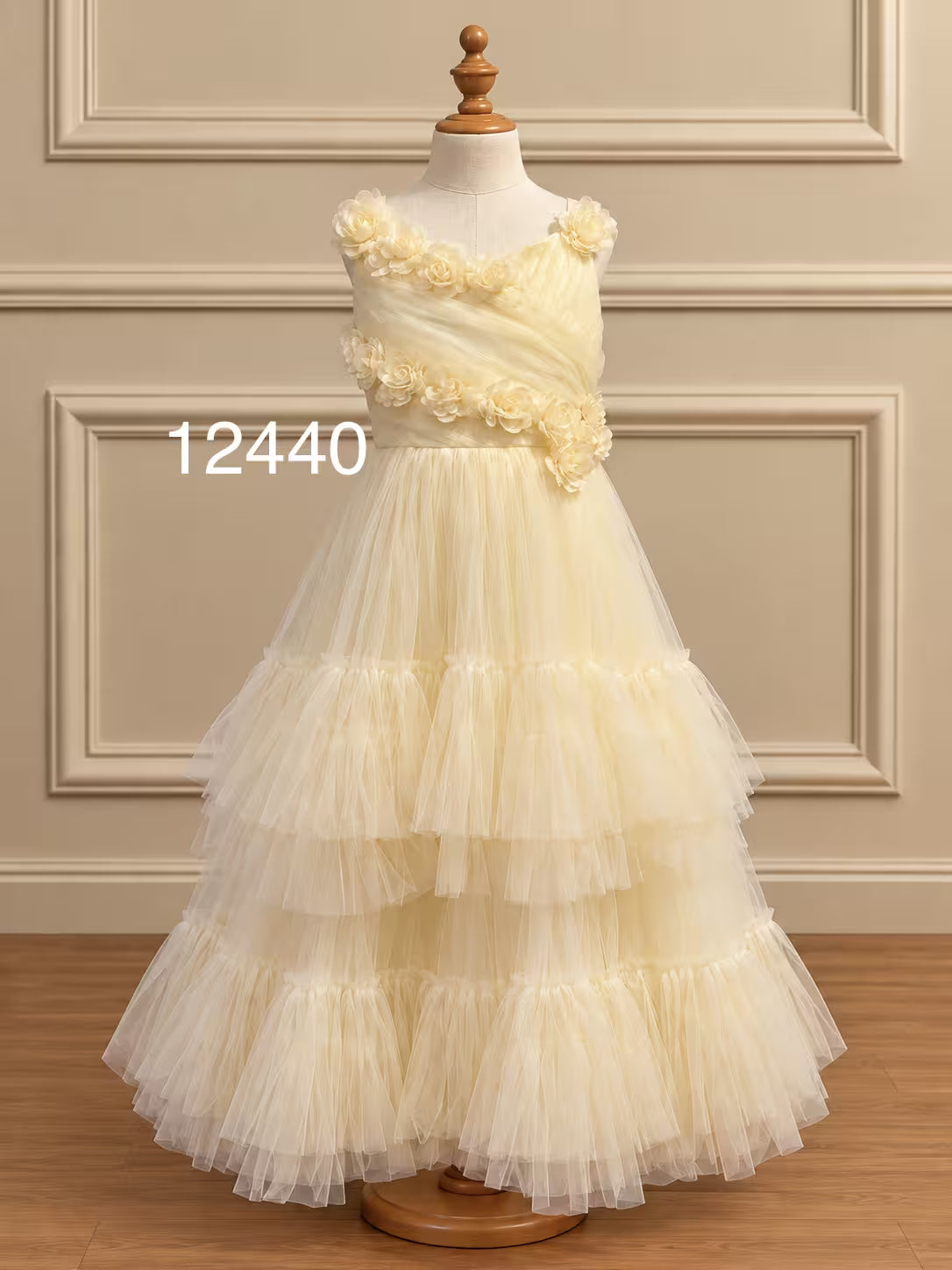 Dress - Code: 12440