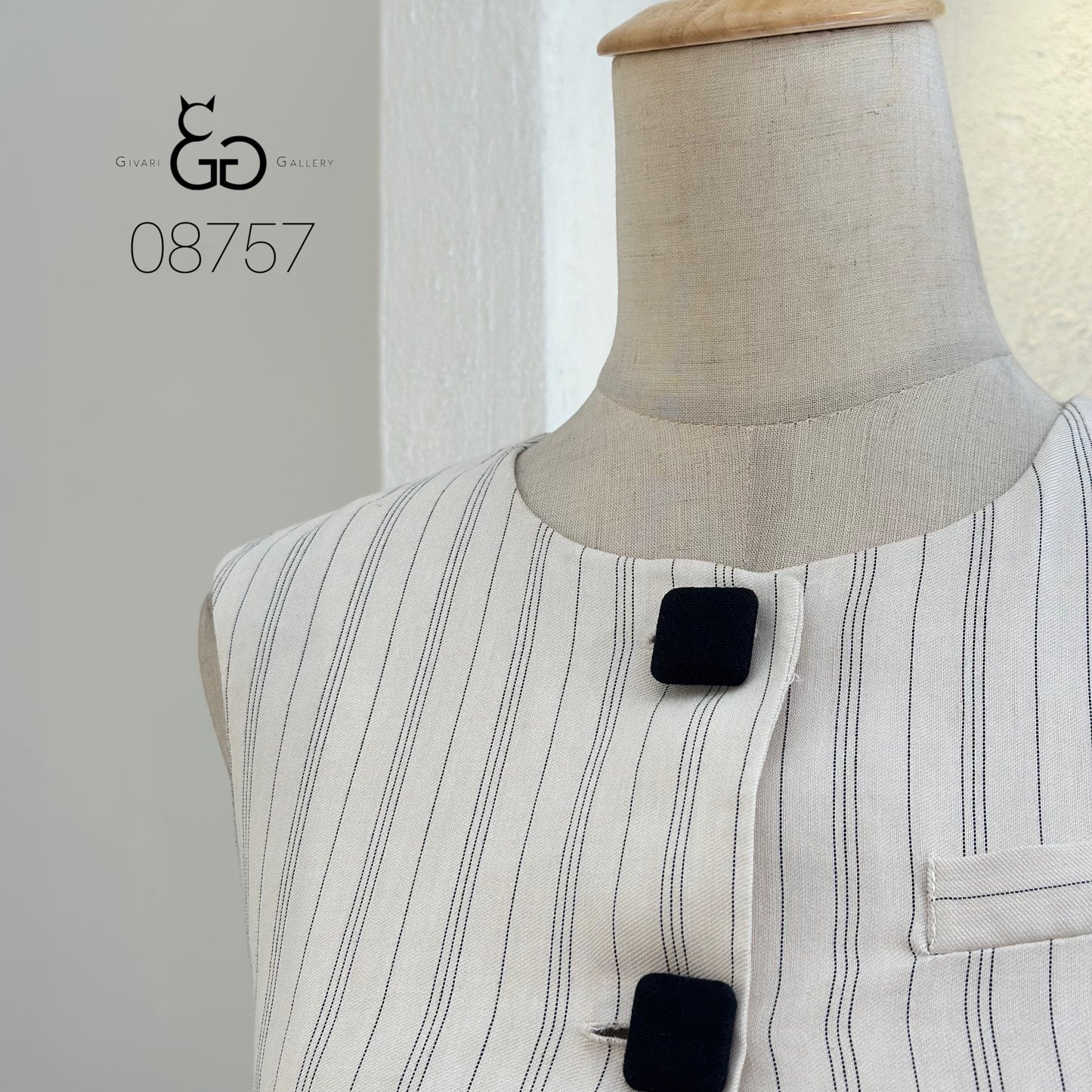Suits - Code: 26221